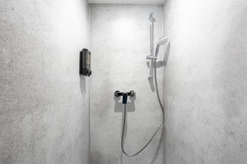 2 Room Apartment - 5 Guests - Ground Floor - Modern