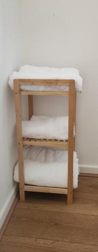 Modern 2BR Near City Centre -free Parking-Garden 6-8 photo 11