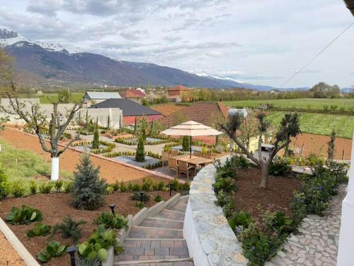 Gallery image of Countriside Holiday Villa in Kovashicë