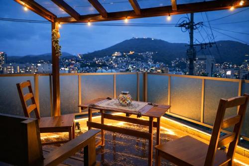 Inasa Night View Terrace - 世界新三大夜景を楽しむ一棟貸切宿