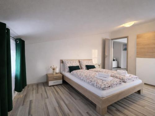 Apartments Sunset - Two bedroom Apartment with Terrace and Sea View