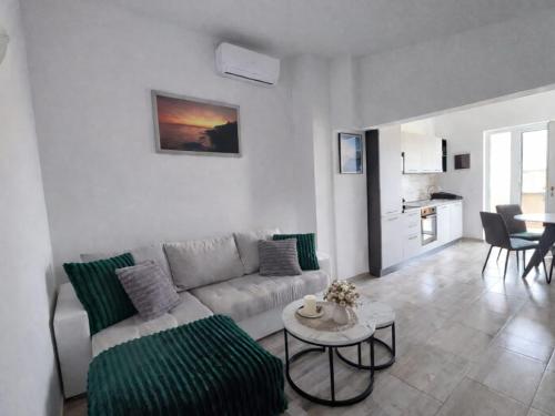 Apartments Sunset - Two bedroom Apartment with Terrace and Sea View
