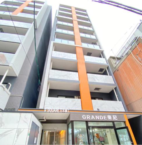 R SQUARE Nipponbashi Room No 901