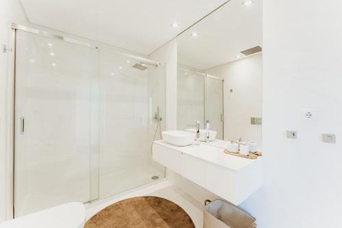 Ria Palace by ICON