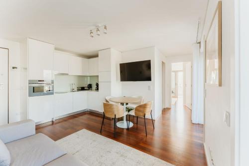 Ria Palace by ICON