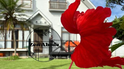ZenAbode Onna 8 min walk to the beach BBQ in the large garden