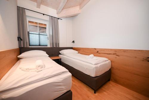 Ski & Golf Suite 25 with Maiskogel View by All in One Apartments