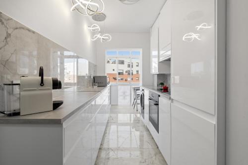 44 Apartment with Sea View near Estepona Marina