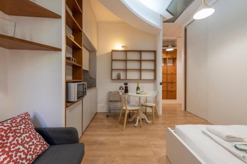 Visconti di Modrone, 18 - Your nest in the heart of Milan