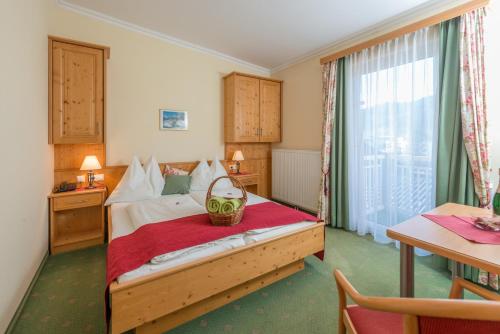 Säng eller sängar i ett rum på Hotel Brückenwirt