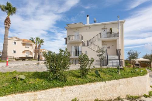 Altamira I 8 Guests with Veranda and Valley Views
