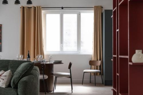 TheBlueStay 265 - Stunning AC Apartment