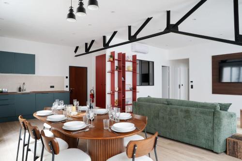 TheBlueStay 265 - Stunning AC Apartment