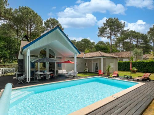 Villa T3 avec Piscine Chauffée, Golf et Plage à Proximité - Linge et Ménage Inclus - FR-1-319-168