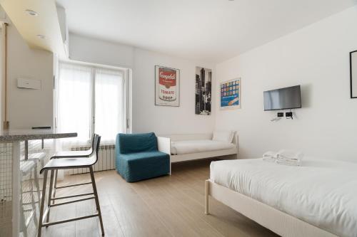 GuestHost - Comfy Studio X3 Famagosta M2