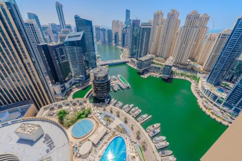 Luxury 1BR Address Dubai Marina