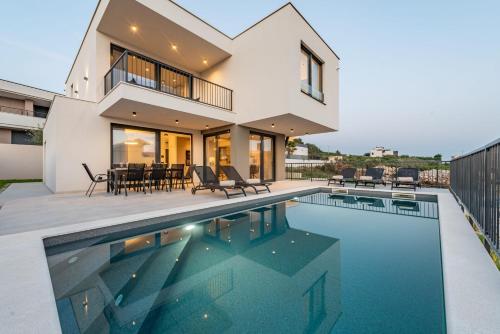 Villa Lukante ZadarVillas