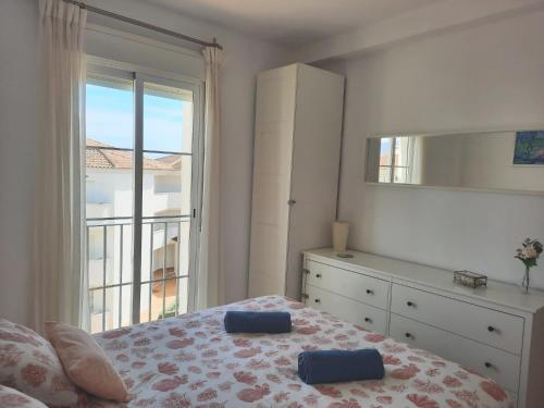 Olivo & Mar: 2 dorm con terraza • Valle Properties