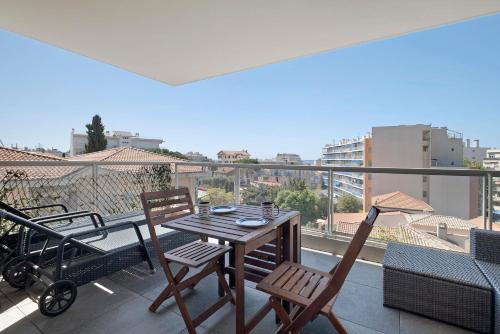 Centre juan les pins 2P pkg Elfira