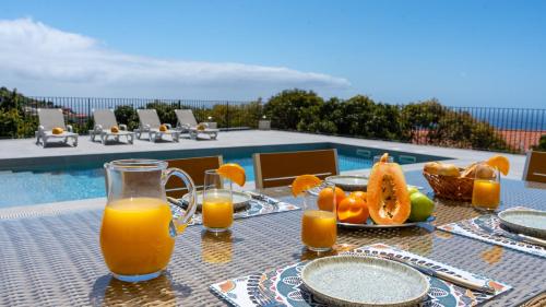 Papaya Villa by LovelyStay