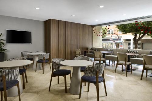 iStay by NH Ciudad de Valencia Hotel