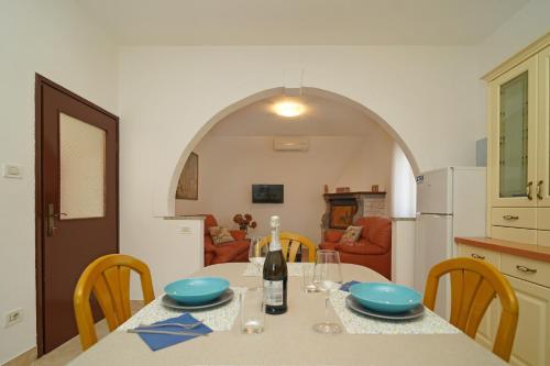 Apartment MEDITERAN 1