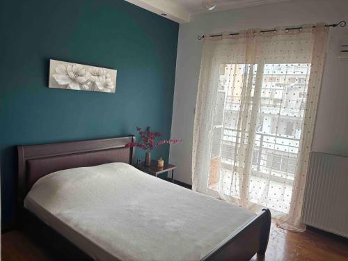 Apartment between the Acropolis and the beach