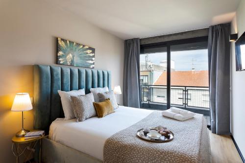 Modern & Cozy Flats with Terrace by HostWise