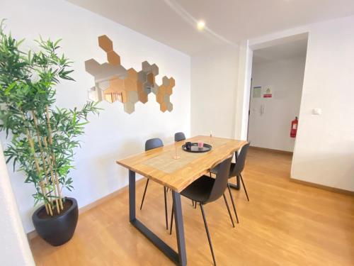 Central Station Apartment, By Home Match
