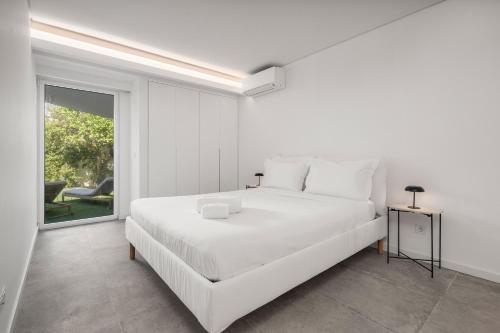 Central Vilamoura Modern 3-Bedroom Apartment