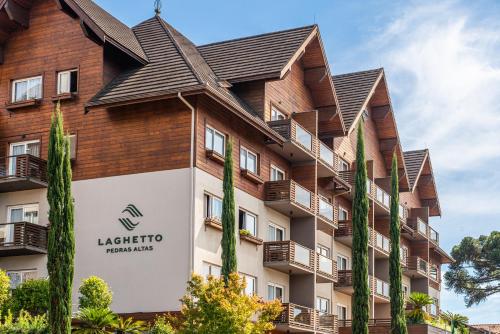 Hotel Laghetto Pedras Altas — Property building
