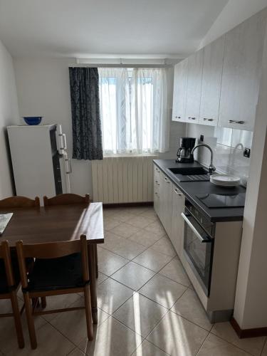 Emma Demarin apartments