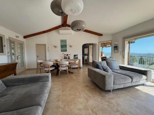 Appartement vue mer en Résidence avec piscine