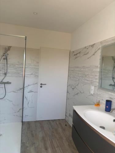 villa du canal piscine privée 175 m2
