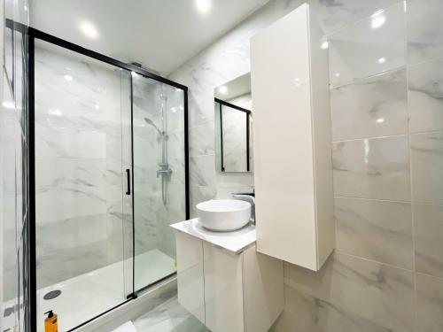 UrbanFlat 18 - Signature Apartment Rue du Caire