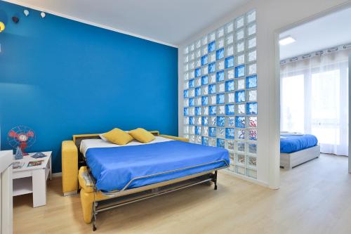 Naples Stay Inn - close to metro & all connections