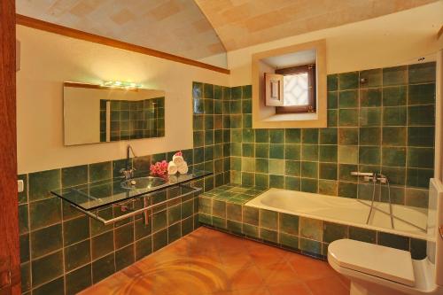 Finca Moli tesisinde bir banyo