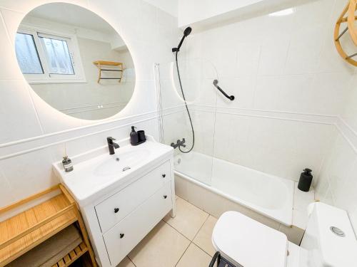 Coastal Modern Apartment Los Cristianos - Heated Pool, AC, Big Terrace