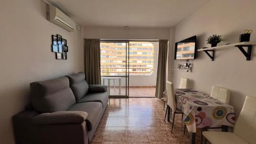 Estudio con piscina