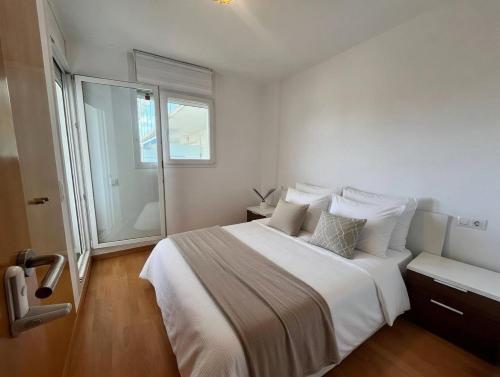 Apartamento con piscina en Roses