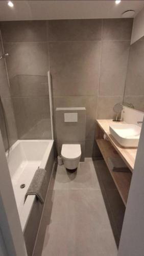 Foto Privé studio in groene omgeving van Brugge gratis fietsen & parkeerplaats 4
