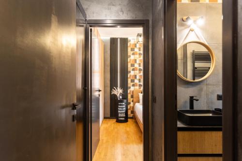 Isola Garden Design House
