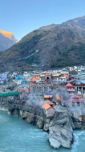 Gallery image of Hotel Pavani in Badrinath