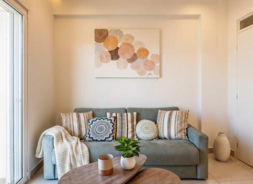 Chic & Stylish 6th Floor Penthouse