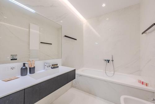 EasyTopStay - Monte Napoleone Exclusive Living