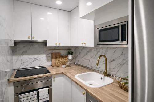 LyriosHomes Hermoso Duplex Torremolinos
