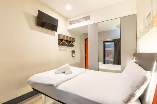 easyHotel Birmingham photo 22