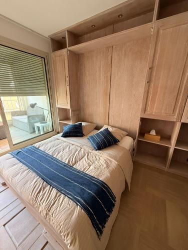 Luxury Retreat in Monaco with Rare Private Parking, Pool, AC and Wifi photo 27