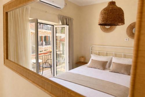 Harbor Maisonette , Parga Center