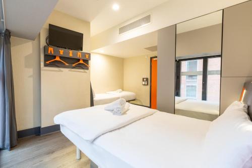 easyHotel Birmingham photo 53